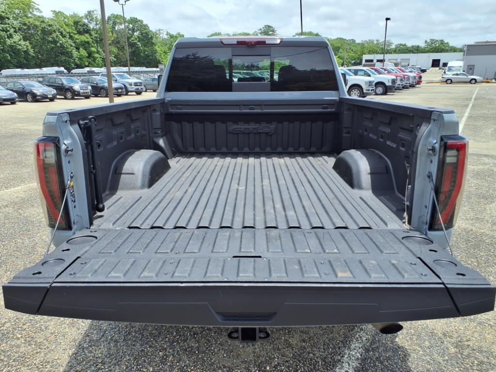 used 2024 GMC Sierra 2500 car, priced at $70,900