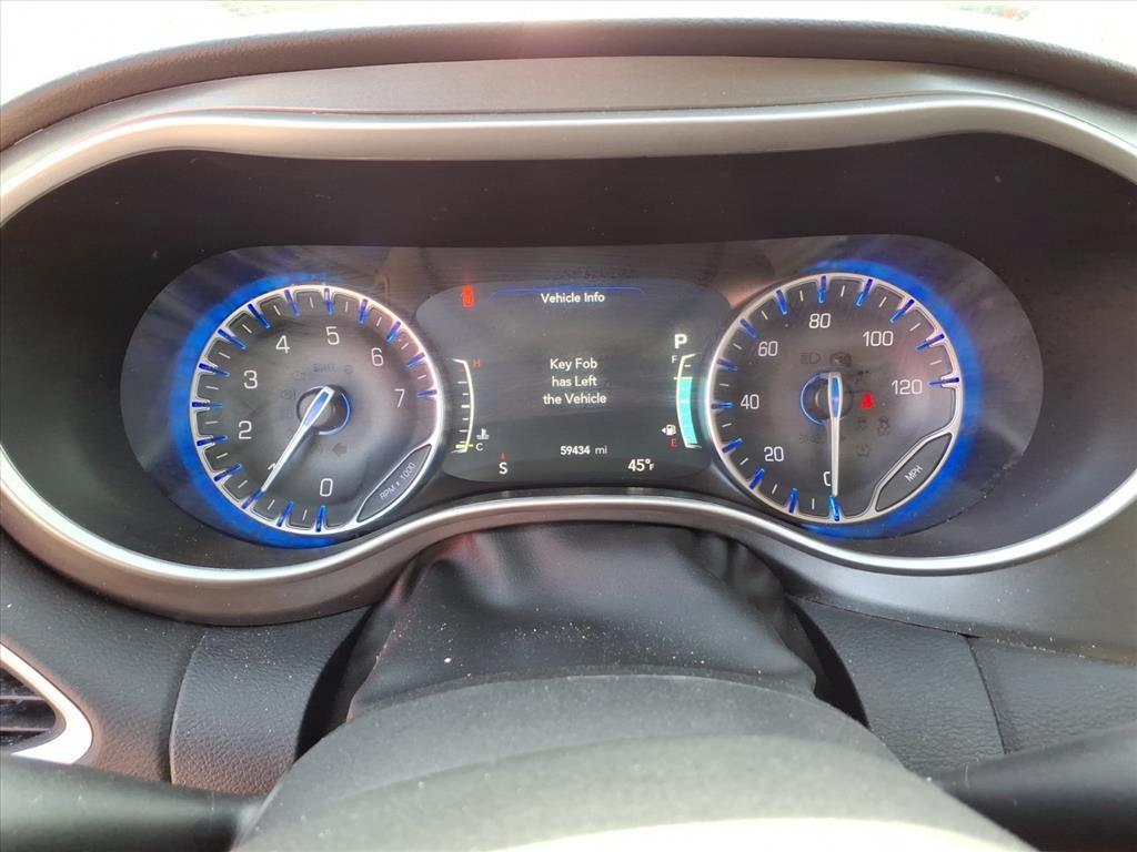 used 2024 Chrysler Pacifica car, priced at $29,000