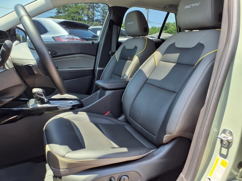 used 2024 Chevrolet Trax car, priced at $25,000