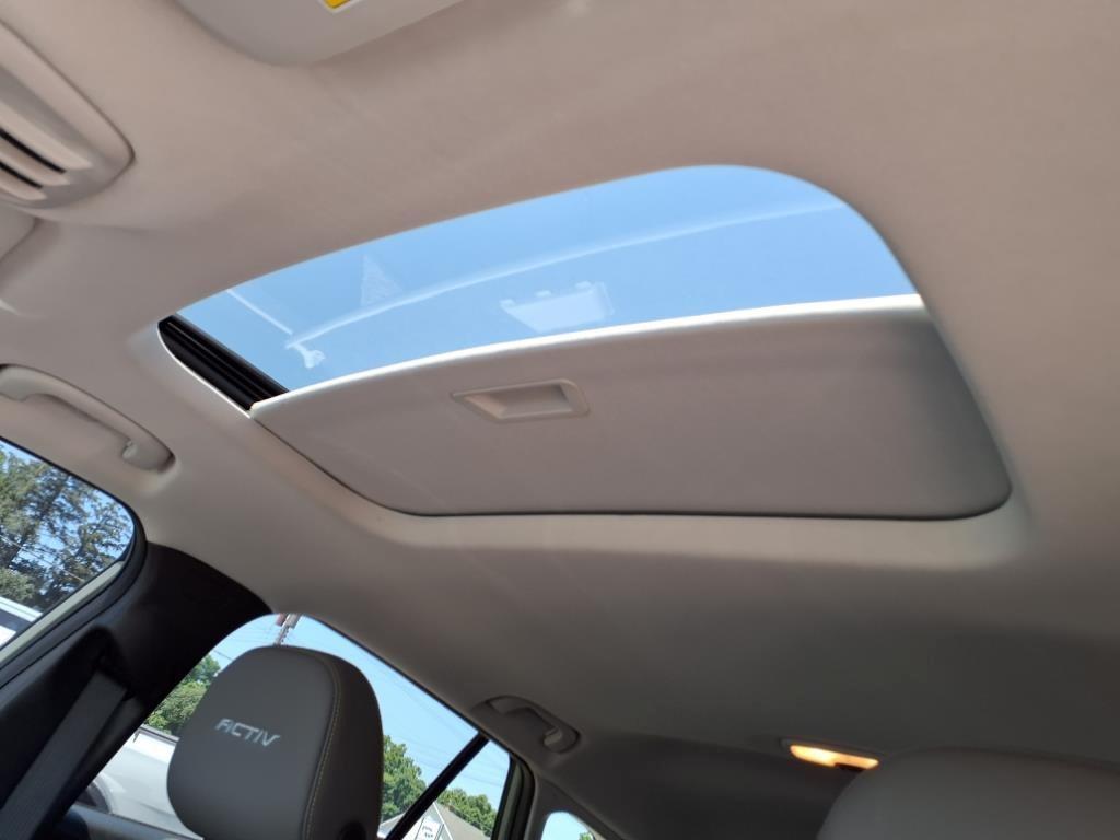 used 2024 Chevrolet Trax car, priced at $25,000