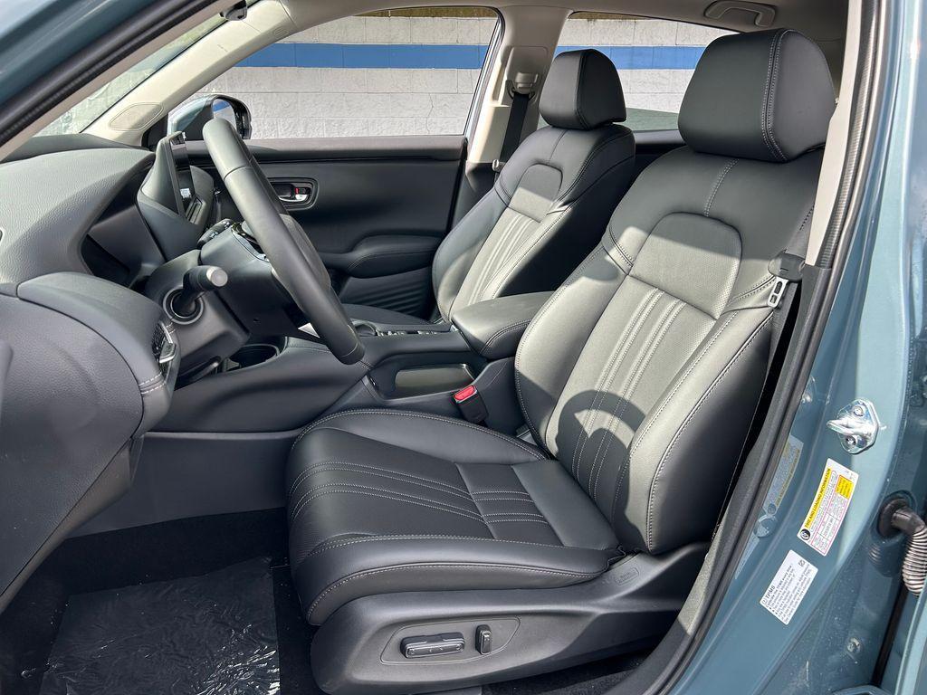 new 2026 Honda HR-V car, priced at $32,051
