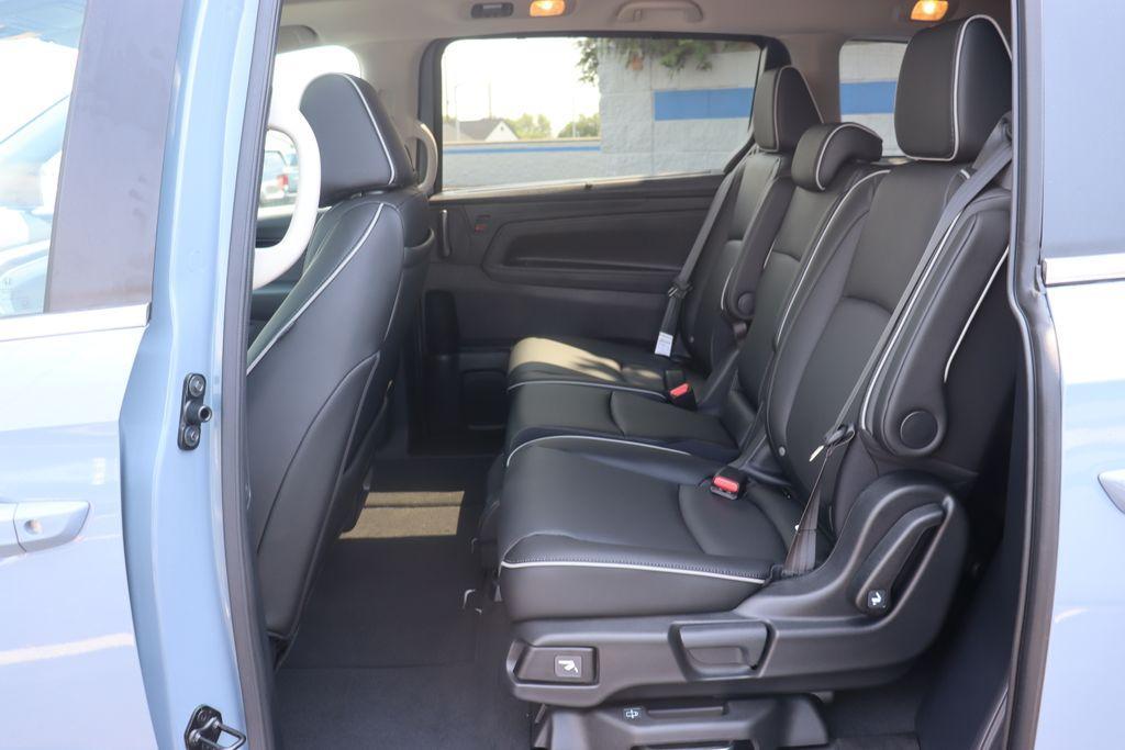 new 2025 Honda Odyssey car, priced at $46,815