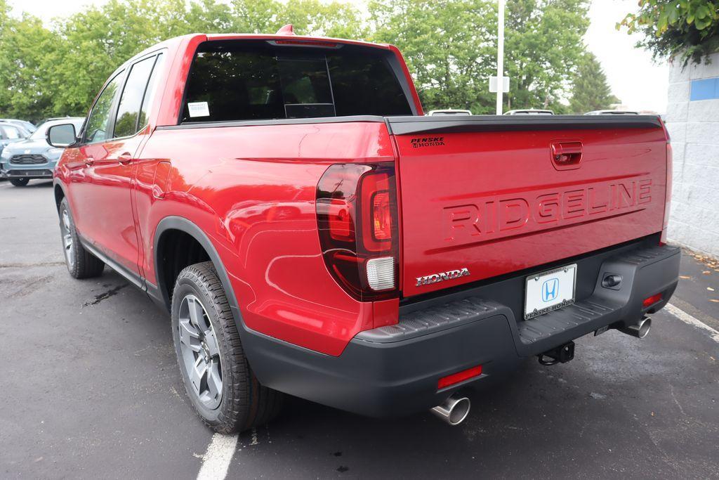 new 2025 Honda Ridgeline car, priced at $42,238