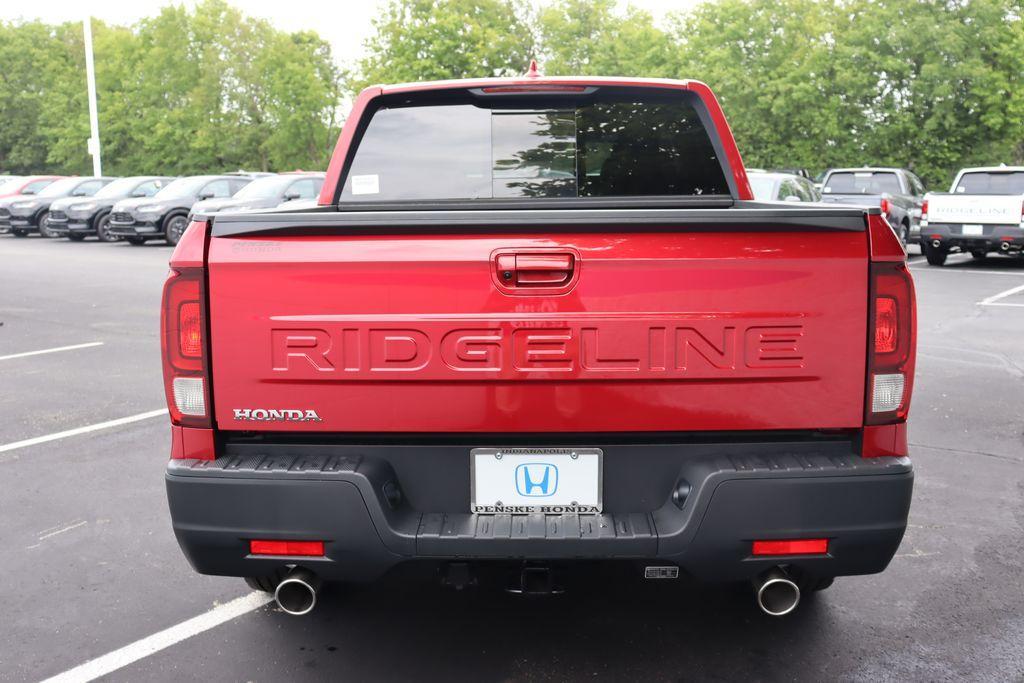 new 2025 Honda Ridgeline car, priced at $42,238