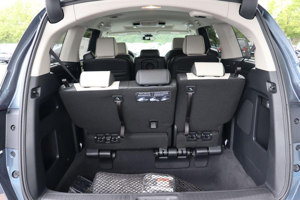 new 2026 Honda Odyssey car, priced at $49,052