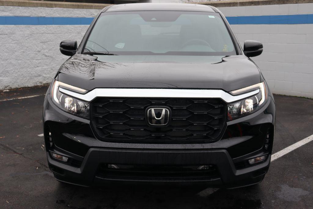 new 2025 Honda Passport car, priced at $41,267