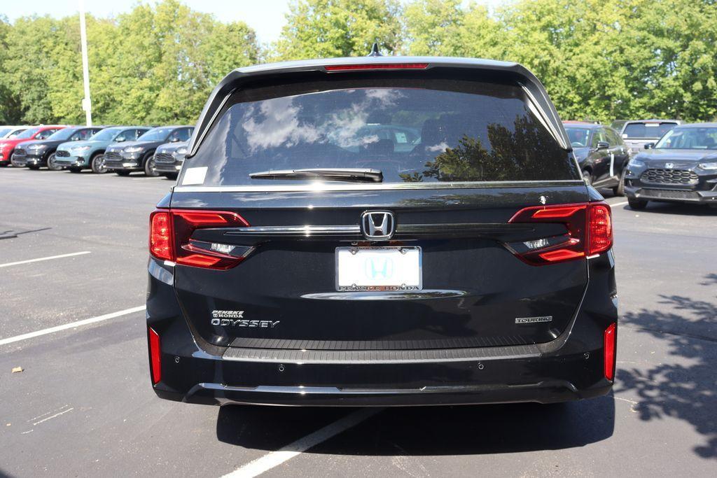 new 2025 Honda Odyssey car, priced at $46,005