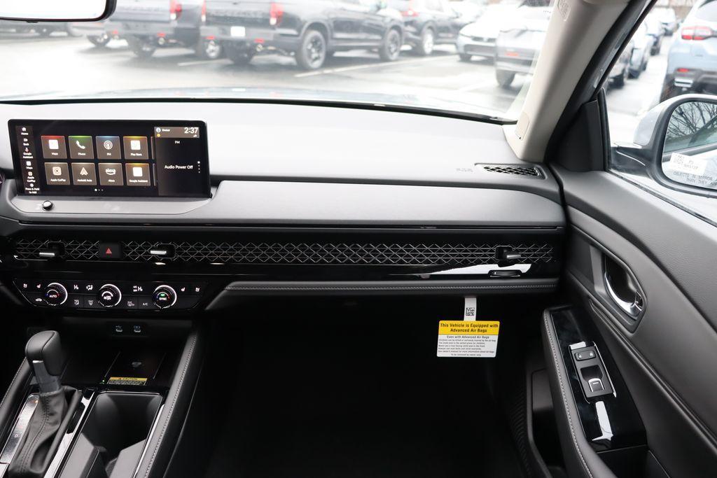 new 2025 Honda Accord Hybrid car, priced at $38,197
