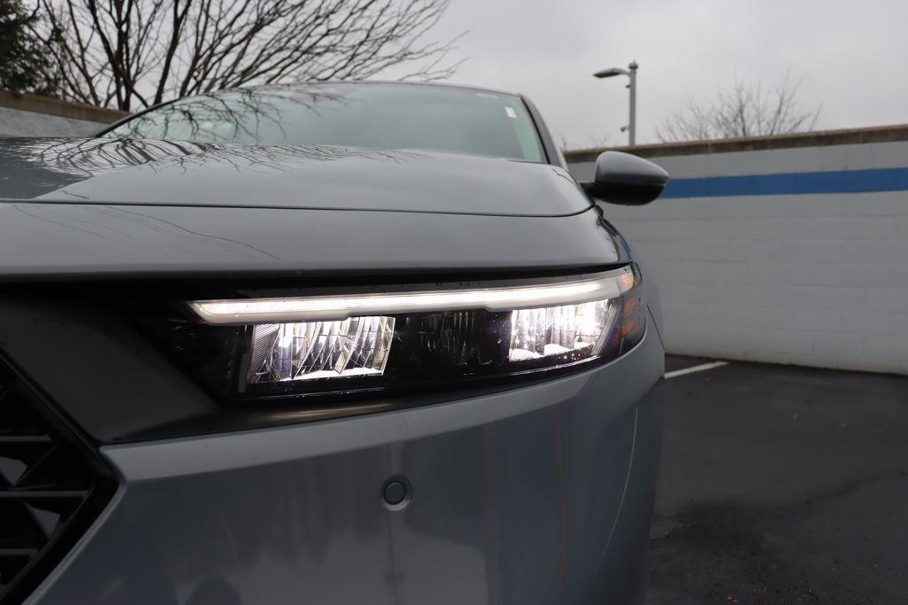 new 2025 Honda Accord Hybrid car, priced at $38,197