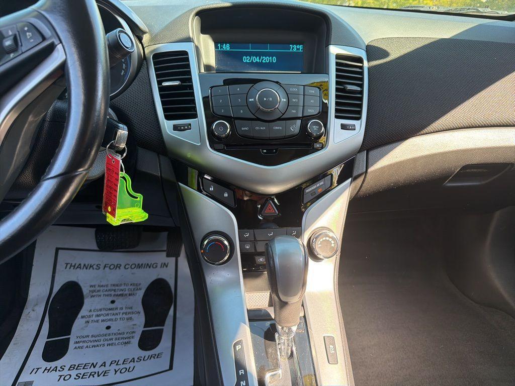 used 2014 Chevrolet Cruze car, priced at $5,994