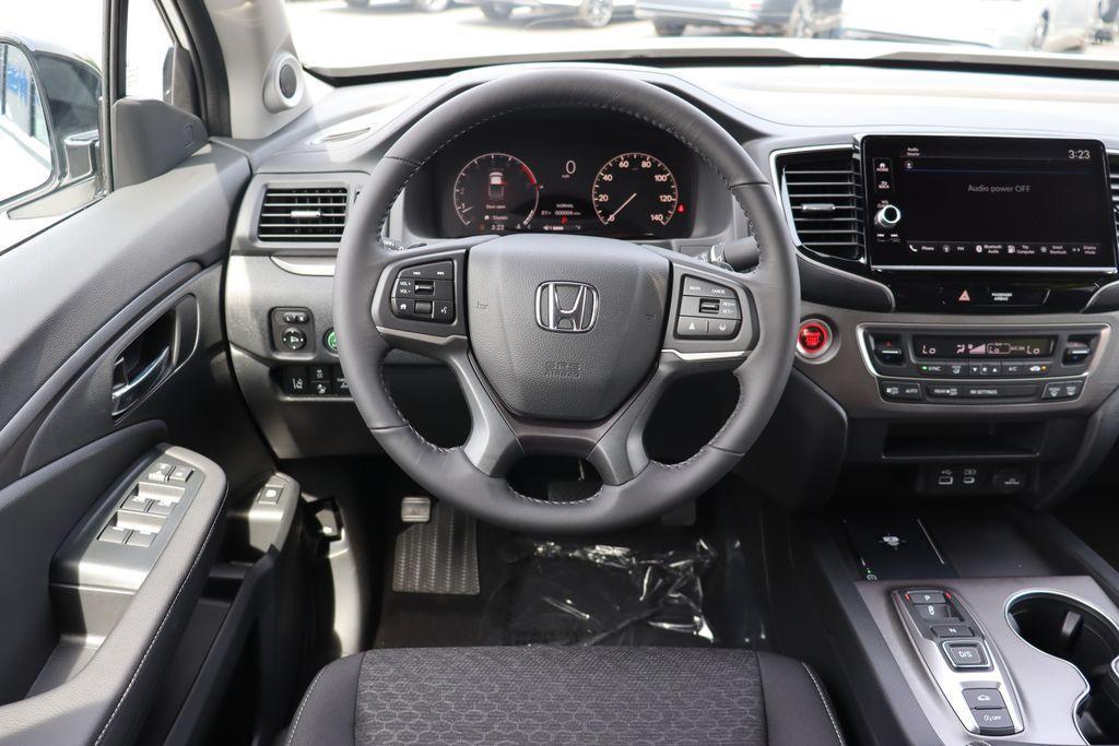 new 2024 Honda Ridgeline car, priced at $40,100