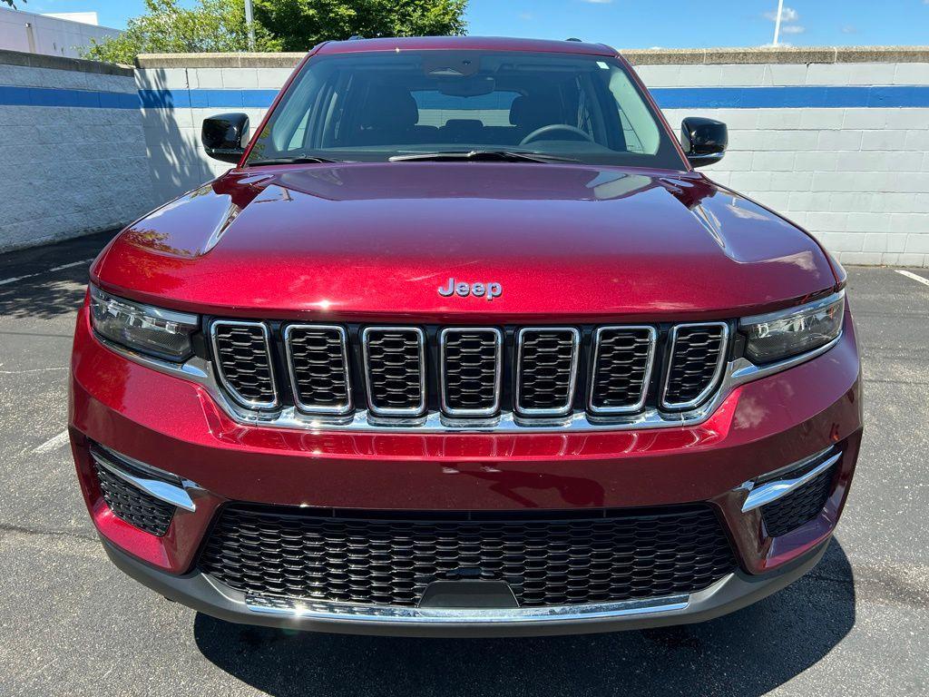 used 2023 Jeep Grand Cherokee car, priced at $35,492