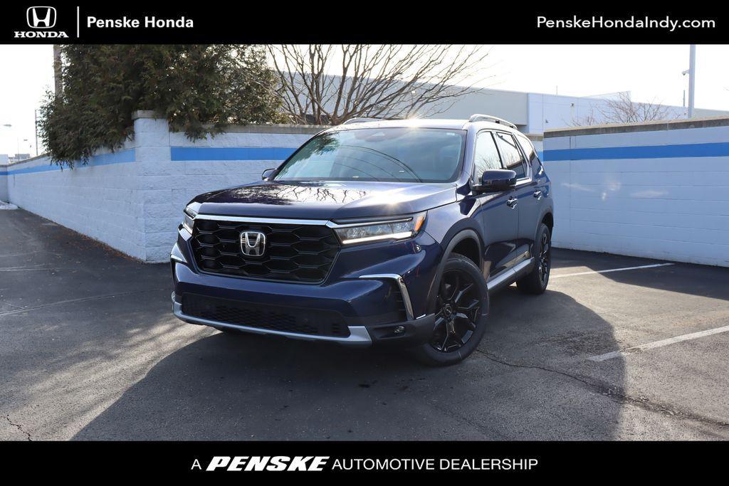 new 2025 Honda Pilot car, priced at $50,950