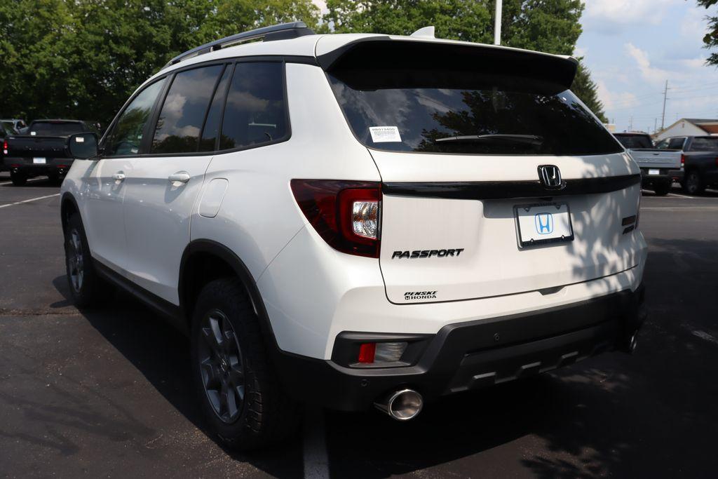 new 2025 Honda Passport car, priced at $44,132