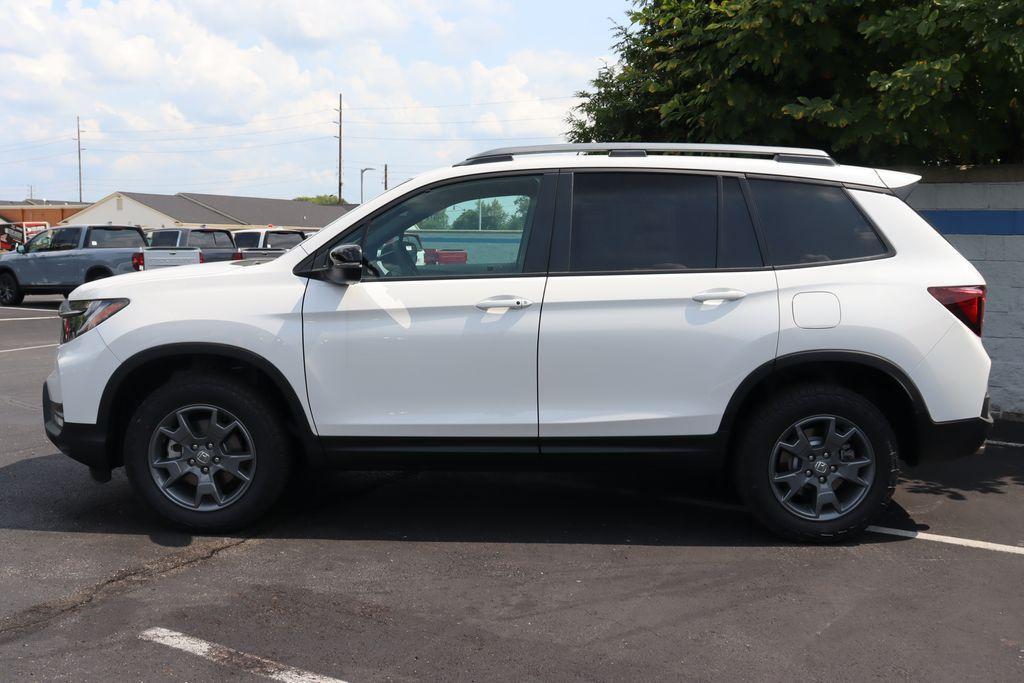 new 2025 Honda Passport car, priced at $44,132