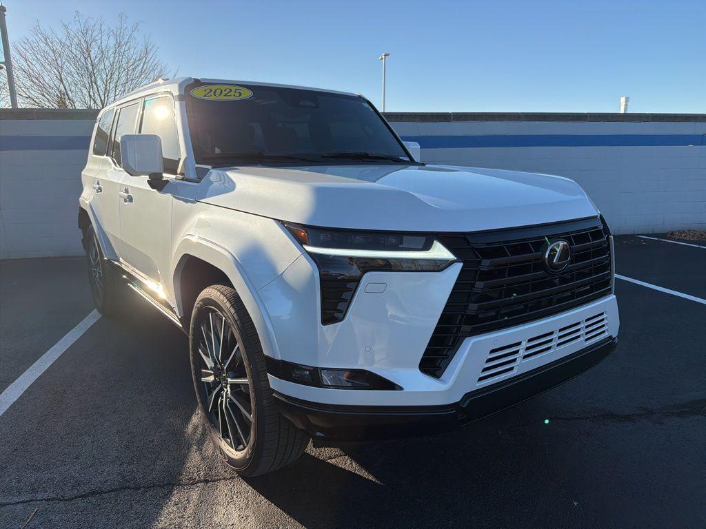 used 2025 Lexus GX 550 car, priced at $92,492