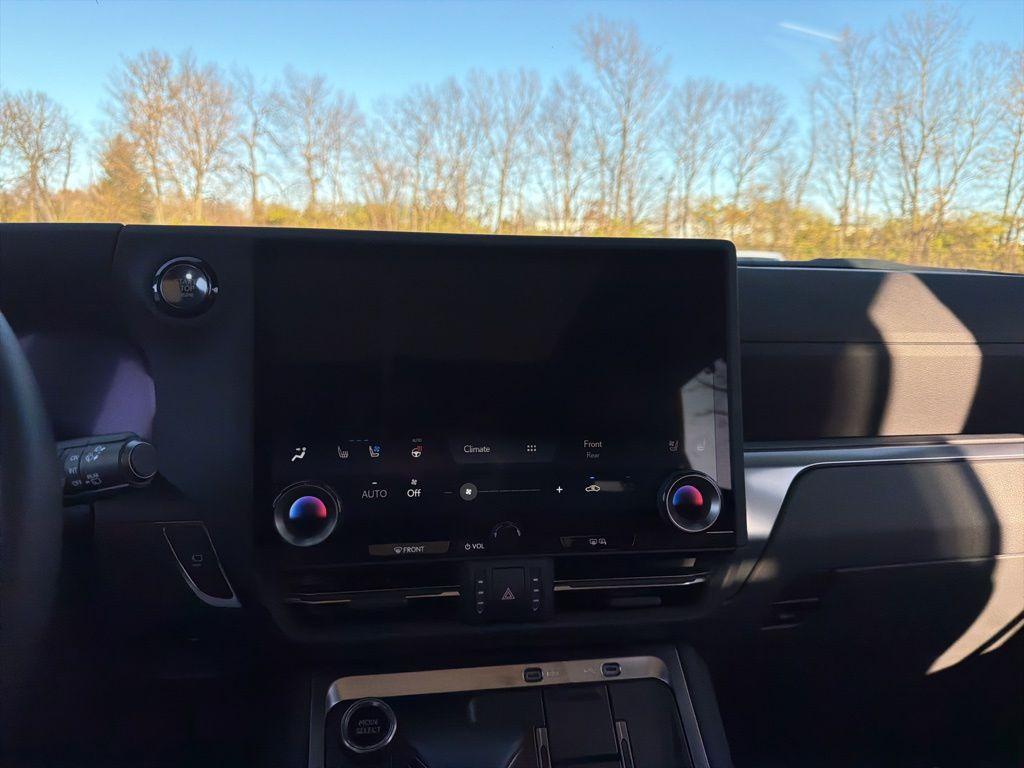 used 2025 Lexus GX 550 car, priced at $92,492