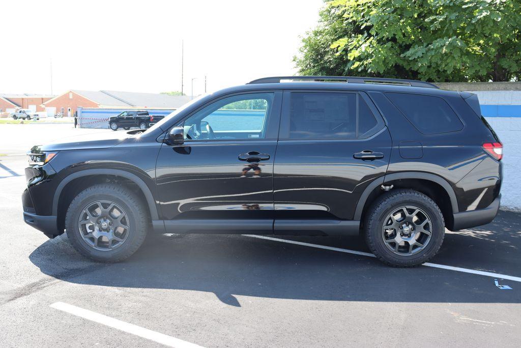 new 2025 Honda Pilot car, priced at $49,100