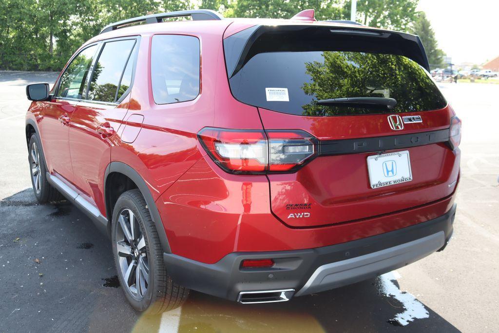 new 2025 Honda Pilot car, priced at $49,450