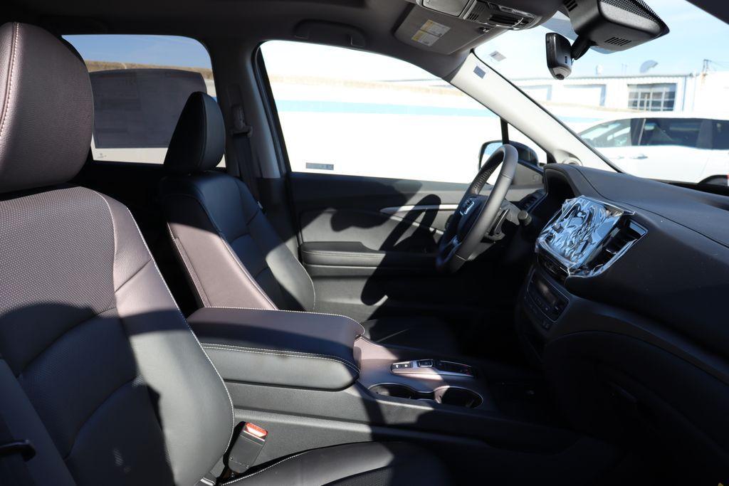 new 2026 Honda Ridgeline car, priced at $42,727