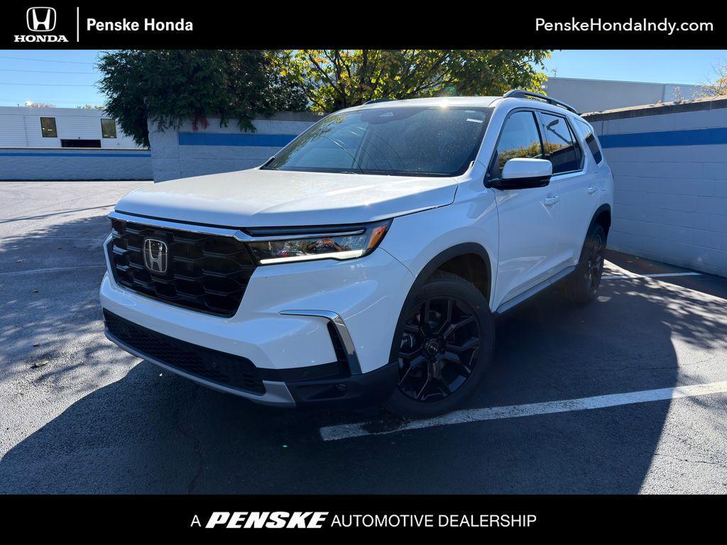 new 2025 Honda Pilot car, priced at $49,266
