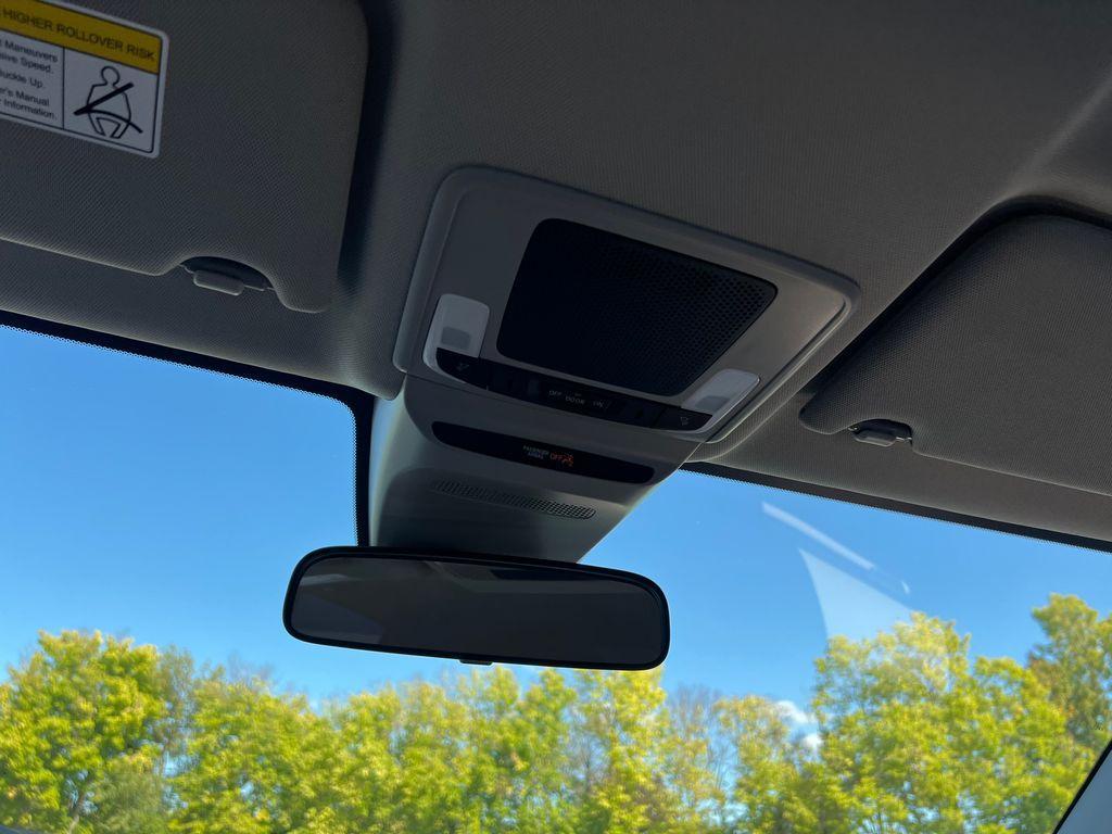 new 2026 Honda HR-V car, priced at $28,087