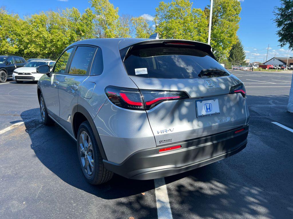 new 2026 Honda HR-V car, priced at $28,087