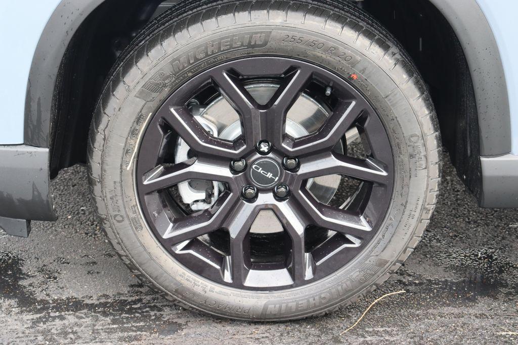 new 2025 Honda Pilot car, priced at $53,715