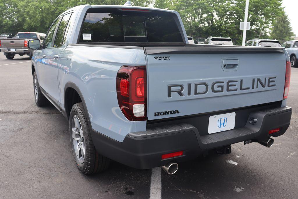 new 2025 Honda Ridgeline car, priced at $42,468