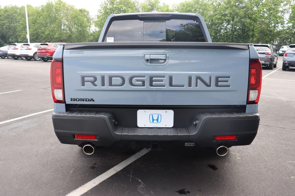 new 2025 Honda Ridgeline car, priced at $42,468