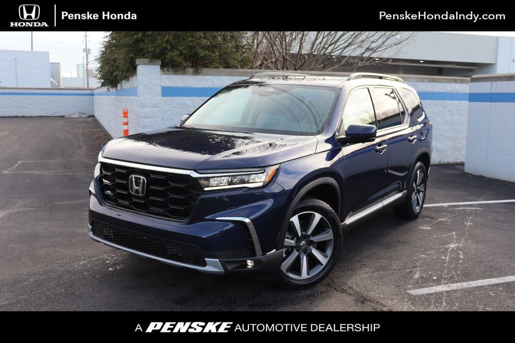 new 2025 Honda Pilot car, priced at $52,530