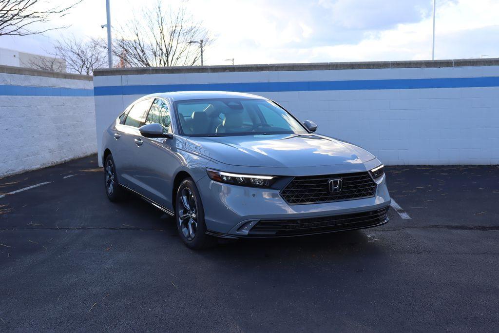 new 2025 Honda Accord Hybrid car, priced at $35,490