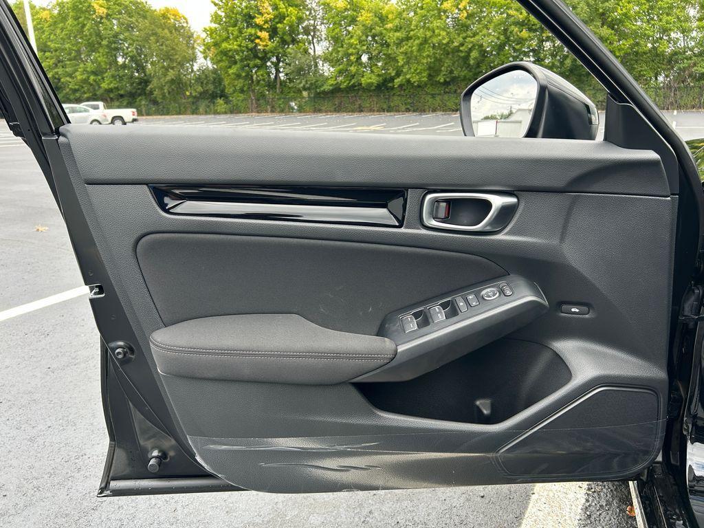 new 2026 Honda Civic Hybrid car, priced at $31,588