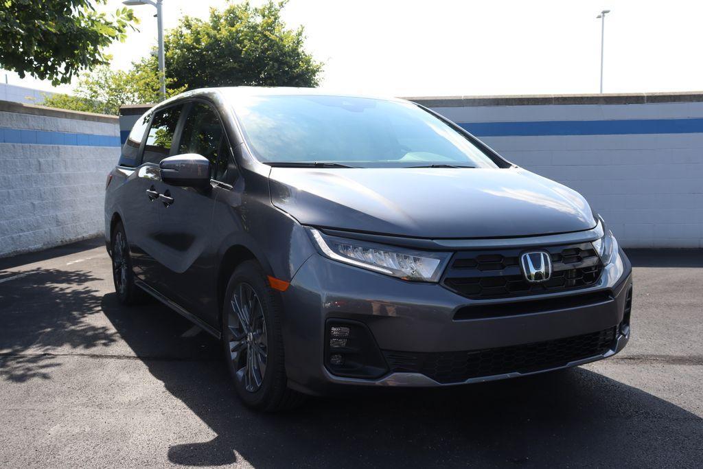 new 2025 Honda Odyssey car, priced at $46,370