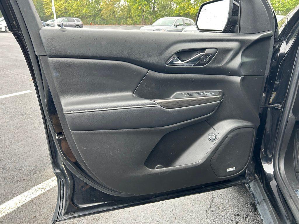 used 2018 GMC Acadia car, priced at $8,495