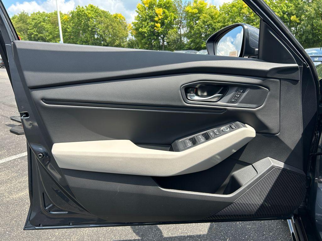 new 2025 Honda Accord Hybrid car, priced at $34,374