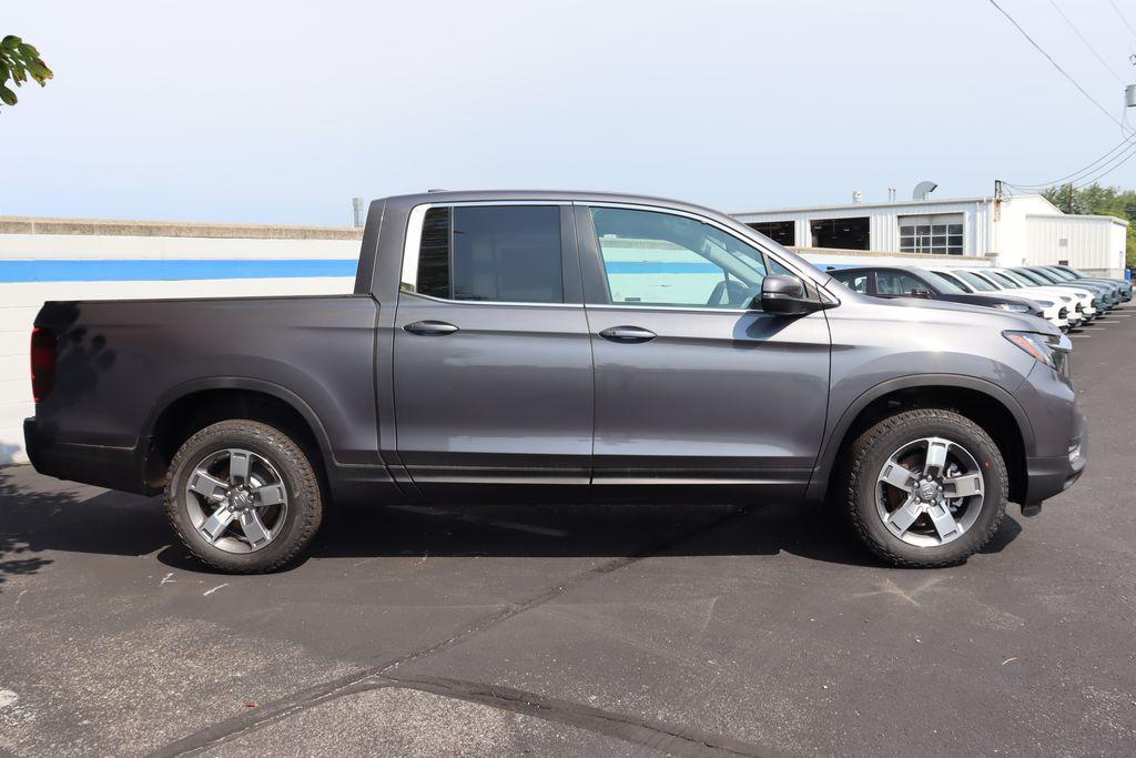 new 2025 Honda Ridgeline car, priced at $44,375