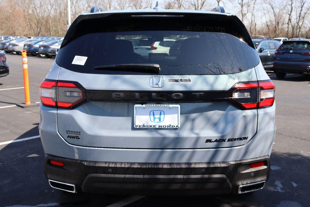 new 2025 Honda Pilot car, priced at $52,127