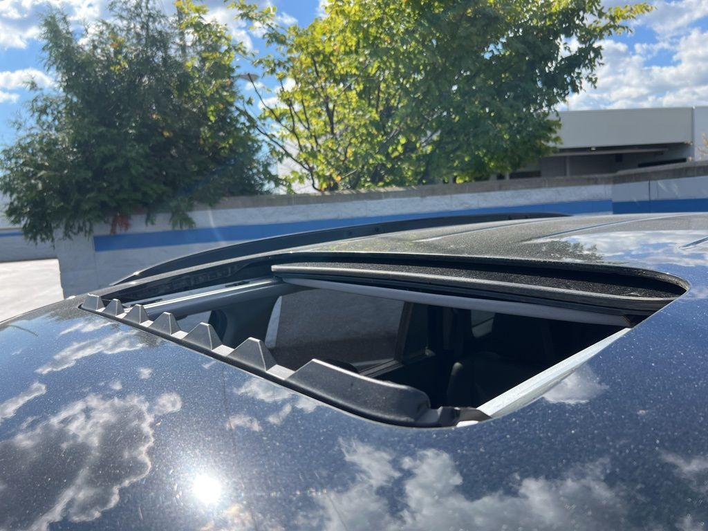 used 2022 Honda Pilot car, priced at $31,494