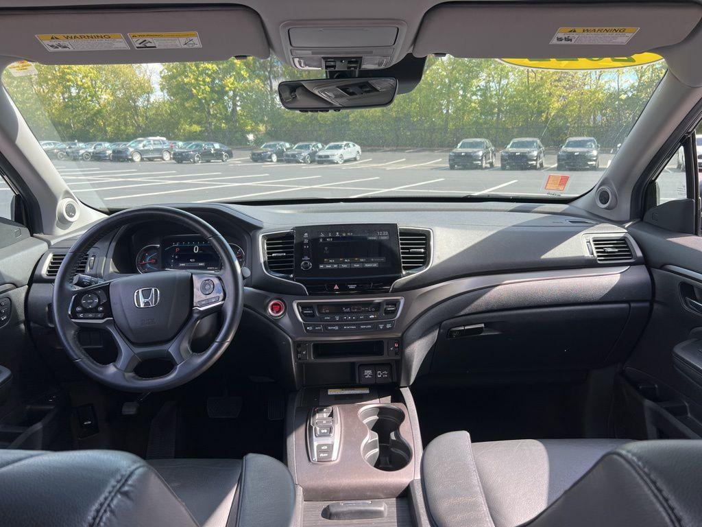 used 2022 Honda Pilot car, priced at $31,494