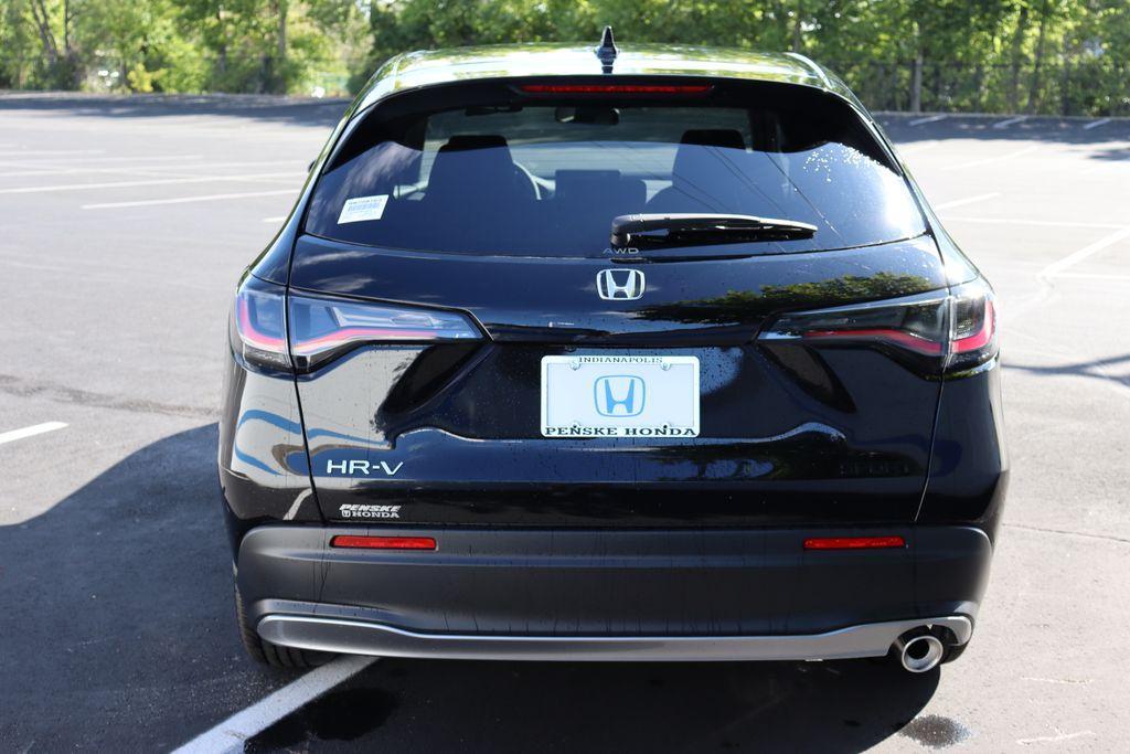 new 2025 Honda HR-V car, priced at $29,395