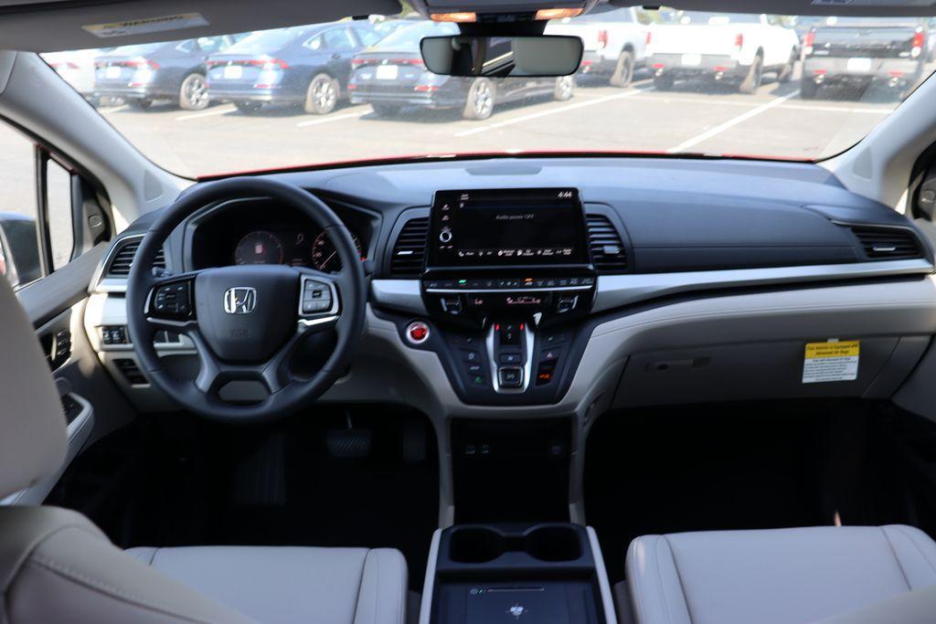 new 2025 Honda Odyssey car, priced at $43,125