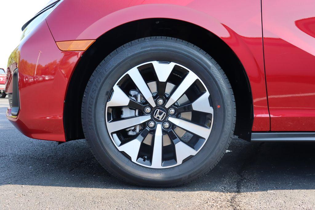 new 2025 Honda Odyssey car, priced at $43,125