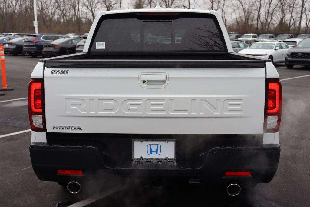 new 2025 Honda Ridgeline car, priced at $42,293