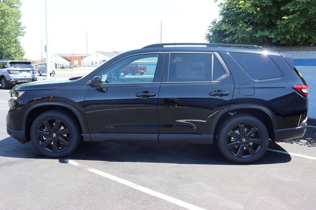 new 2025 Honda Pilot car, priced at $54,760