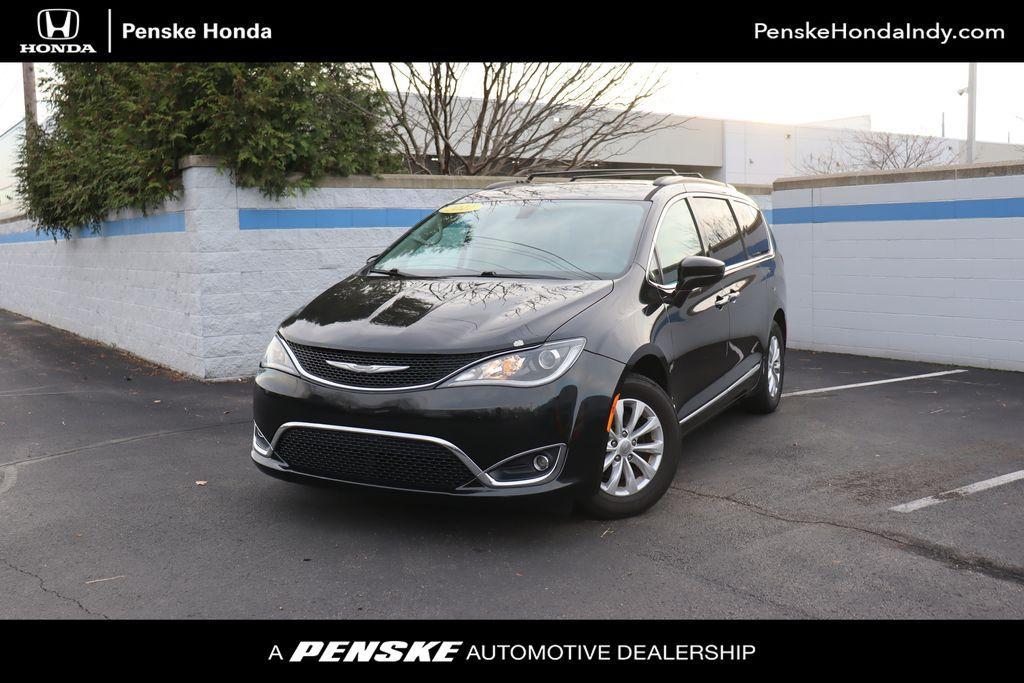 used 2017 Chrysler Pacifica car, priced at $14,991