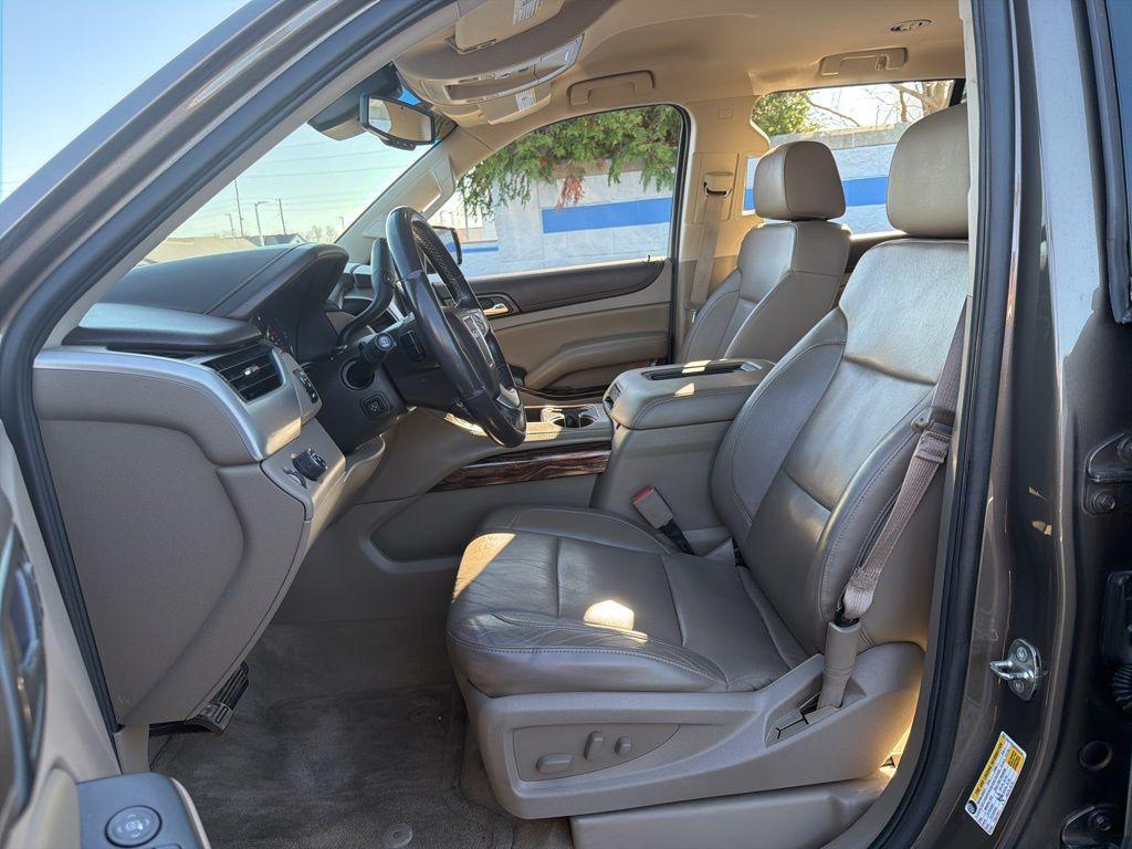 used 2015 GMC Yukon car, priced at $18,492