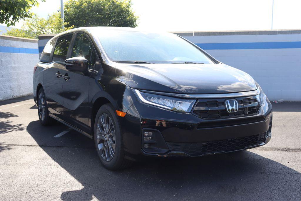 new 2025 Honda Odyssey car, priced at $46,005