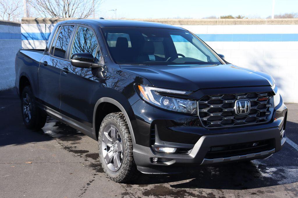 new 2025 Honda Ridgeline car, priced at $44,347