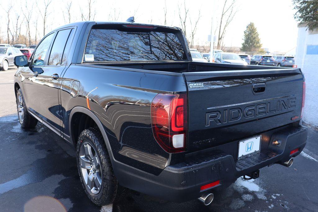 new 2025 Honda Ridgeline car, priced at $44,347